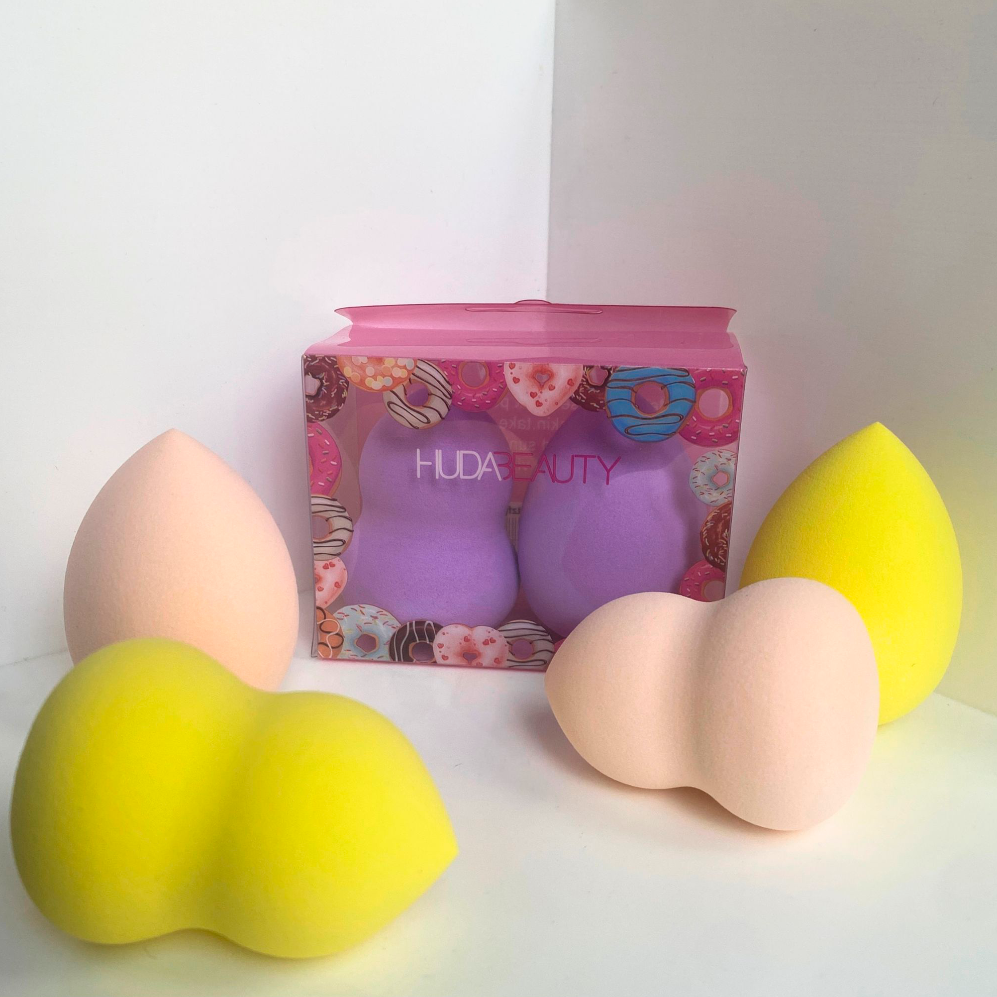 Huda Beauty Beauty Sponge x2